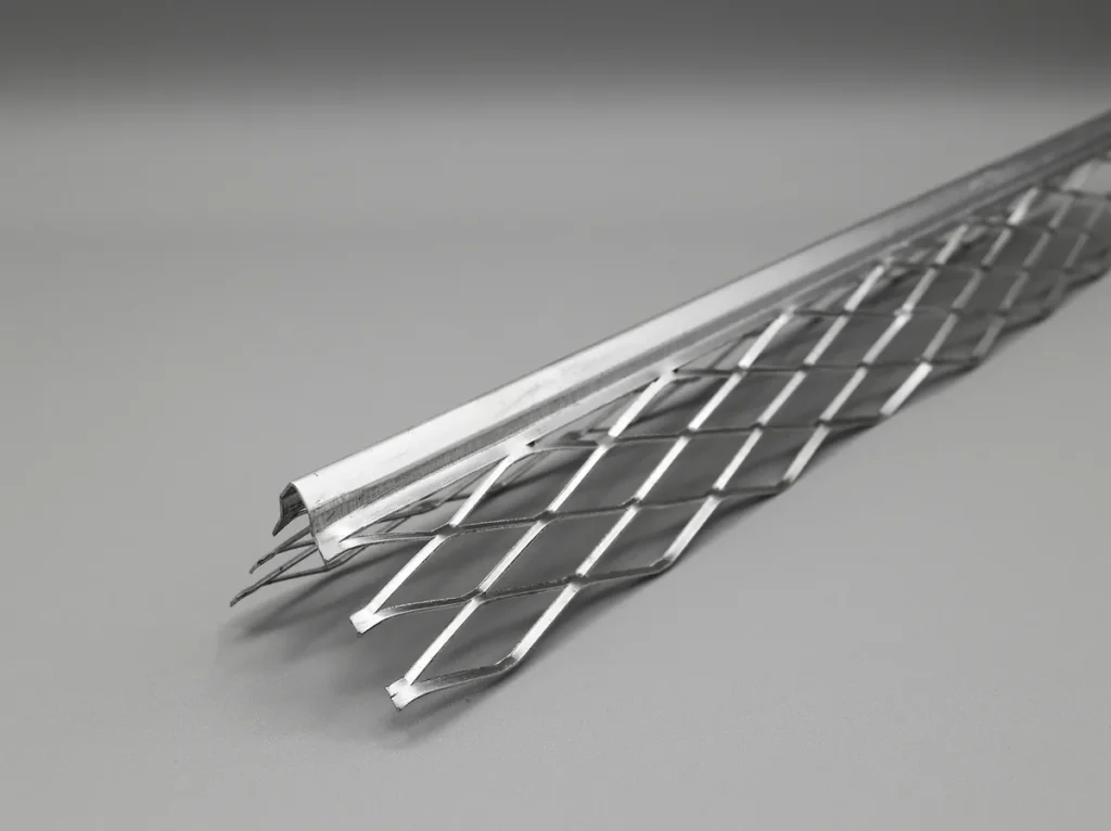 Article 2001/2001.L, cornière d’angle, galvanisée, pour enduit intérieur.